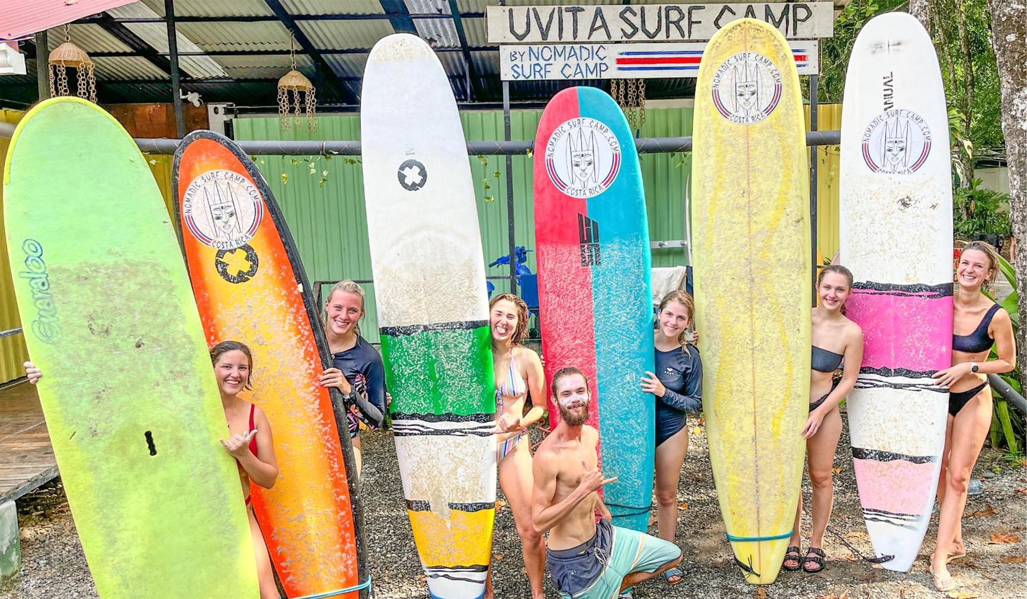 Хостел Nomadic Surf Camp Увита Экстерьер фото